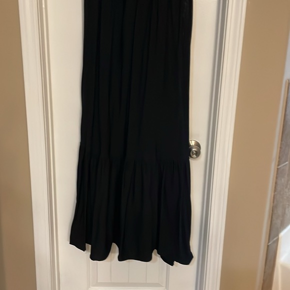 Black maxi dress with sheer sleeves, - Picture 2 of 3
